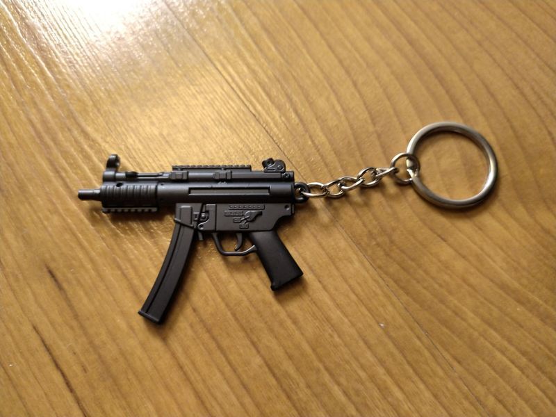 Heckler & Koch MP5 пистолет пулемет брелок металл 60 мм 00000271 фото