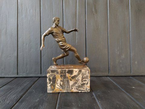 Футболіст Статуетка бронзова бронза 00000119 фото