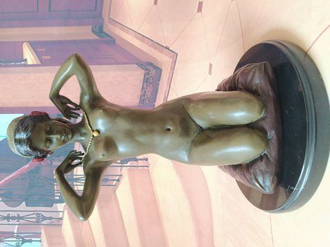 Новое Ожерелье Эротическая статуэтка . Бронза . ню , бронзовая статуэтка , скульптура 00000293 фото